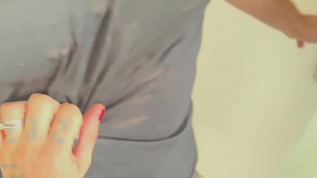 Preview 1 of Teenage Anal Fuck And - Aline Tavares : Toda vez que a m &atilde_ e do meu vizinho sai ele fica se exibindo de porta aberta,  dessa vez n&atilde_o resisti e fui no seu apartamento provar o seu pauzao! Que del&iacute_cia,  um verdadeiro BB Ogro