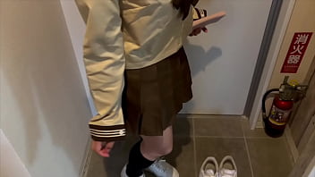 Preview 1 of Ebony Wife Fuck Husband Friend - 【親が帰ってくる前に】彼氏がいるのに男友達の家に行って勉強教えて貰うついでに身体を重ねて浮気しちゃう女子◯生。