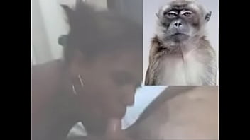 Preview 4 of Your Grenmother Fuck - rechupando