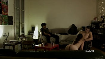 Preview 1 of Amarika Xxx Video Hd - Mulheres em orgia sexual