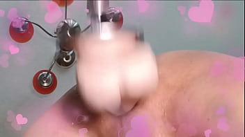 Preview 1 of Japanese Massage Schooling - AL GLOTON LE FASCINA SER GOLPEADO POR SU MAQUINA