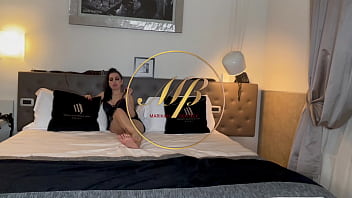 Preview 4 of Www Xxx Hindi Video Hd - PRONTO CON LA LINGUA!