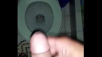 Preview 2 of Nude Pic Of Roja Telugu Acctres - Corriendose en el ba&ntilde_o