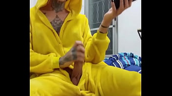 Preview 1 of Shave Montage - Vejam Sabrina Prezotte a Travesti pauzuda,  mais gostosa do Brasil dando uma boa gozada antes de prezottes house