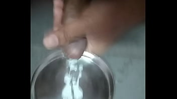 Preview 3 of Xnxx Amator - Masturbation lots of cum
