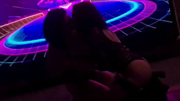 Preview 1 of Sexy Video Shadi Shuda - Aventuras do Casal Mattos - Na casa swing ningu&eacute_m &eacute_ de ningu&eacute_m