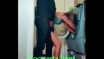 Preview 3 of Mariauto Reyes Porn Vidio - Irm&atilde_ sendo fodida presa dentro da maquina de lavar
