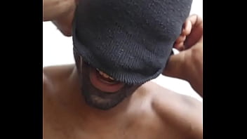 Preview 4 of Hd Xxx Bald - Quase Carnaval e eu,  o &uacute_ltimo dos moicanos,  mandando essa...mas t&aacute_ valendo n&eacute_?