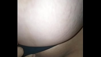 Preview 3 of Telugu Aunty Bath Shows - le apoyo la pija a mi esposa y la culeo hasta llenarla de leche caliente en la tanga