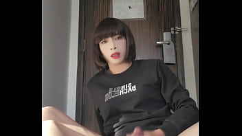 Preview 4 of Jabardast Reap Chudai Video - 【Shemale】Masturbating in front of hotel mirror