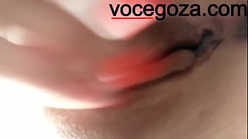 Preview 4 of Femdom Gadged - novinha se masturbando muito