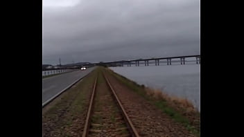 Preview 4 of Xxx Video Dog Woman - Pernocas com os seios de fora nos trilhos do trem em Laguna