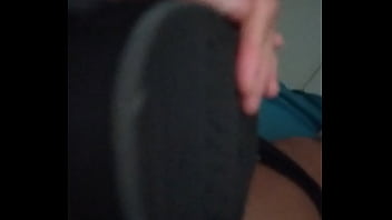 Preview 3 of Indian Mom Xvideos - Gozada no chinelo Olympikus