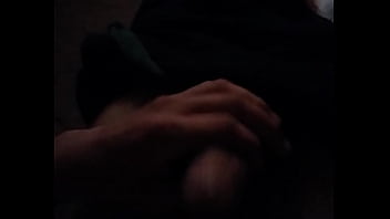 Preview 1 of Dnnes Teen Fingert - Pajeando