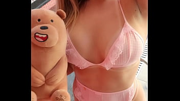 Preview 2 of Bbw Asian Real - Sou a empregadinha do sr ursinho ... Bolivianamimi.fans