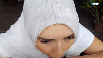 Preview 3 of All Hostel Sex - Arab wife gives me a good blowjob