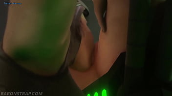Preview 4 of Dickflashi Public - Powergirl y Catwoman BDSM - Sub Espa&ntilde_ol