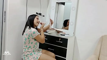 Preview 1 of Mare Baby - LA PUTA INFIEL DE MI VECINA ME CHUPA LA POLLA HASTA QUE ME CORRO ES SU BOCA. PARTE 1