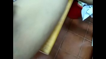 Preview 3 of Mae Gostosas Dano Pro Filho - Prima safada