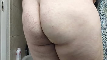 Preview 3 of Bbc Below Job - Fuck me I&#039_m sexy
