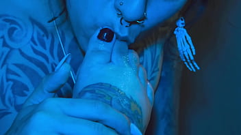 Preview 3 of Gilf Erica Lauren Ir Scene - My Toes Are Ready For Some Sucking Action