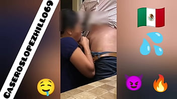 Preview 1 of Fist Time Vido - QUE RICO CUANDO TIENES UNA AMIGA MUY CACHONDA,  QUE HASTA ELLA SOLITA SE EMPUJA PARA QUE LE ENTRE MAS EN LA BOCA Y SUS GEMIDOS RIQUISIMOS