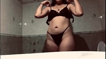 Preview 2 of Austrolian - mi amiga Cande me manda videaso para la cuenta