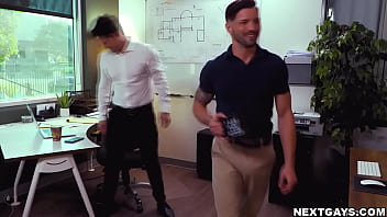 Preview 2 of Pakistani Sex New Urdu - Devin Franco lines up to take Casey Everett&#039_s loads of cum