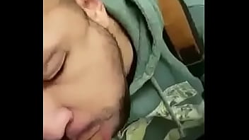 Preview 4 of Grandfather Fuck Her Dsughter - Puto engolindo porra de dois desconhecidos no banheiro p&uacute_blico https://t.me/joinchat/nrt8t2qDMbA5NGYx