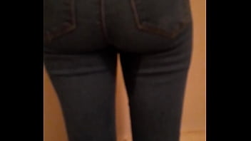 Preview 3 of Boy Does - Amateur peeing pants