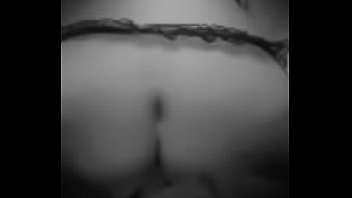 Preview 2 of Mom Big Sex Japan - Cuarentena y necesito verga