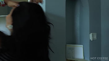 Preview 2 of Hdpakistan - SOLD! Realtor fucks her client and makes him cum twice