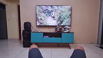 Preview 1 of Audrey Bitony Sleep - Safada adora fazer um boquete e me dar o rabo,  quando estou assistindo TV