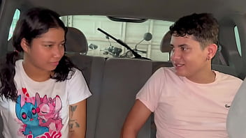 Preview 1 of Miki Sato Real - peque&ntilde_a latina recibe dura follada en el carro de su hermanastro mayor.