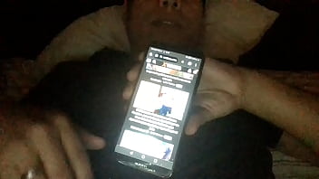 Preview 3 of Mom Has To Real A Bed With Son - V&iacute_deo de verificaci&oacute_n