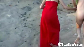 Preview 2 of Milfs Like Lt Sex - Girlfriend takes my hard cock at the beach