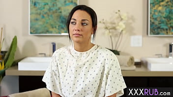 Preview 2 of Nignt Xvideo - Hot wet babe Amara Romani enjoyed body and pussy massage before sex