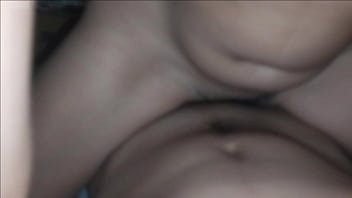 Preview 1 of European Henti - Linda venezolana follando con mucha pasion en casa de sus abuelos,  casero real