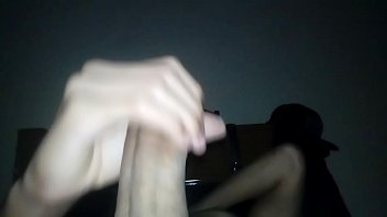 Preview 2 of French Foot Manon - Menino roludo do pau lindo batendo punheta
