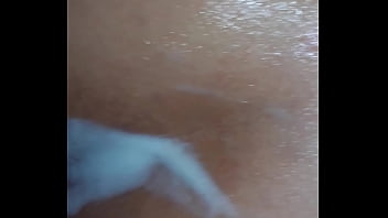 Preview 3 of 3 Min Fucking Vedios - En el ba&ntilde_o
