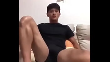Preview 1 of Xxx Lips Pink - Hot boy khoe cu nh&igrave_n th&ocirc_i đ&atilde_ hứng rồi!!!!