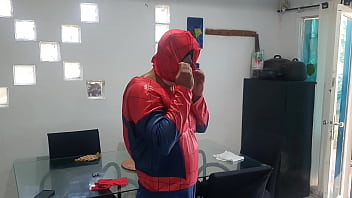 Preview 1 of New York Yoga - Liga da justi&ccedil_a porno !!! Homen aranha  mulher maravilha e Supergirl no castelo dos sonhos