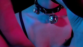 Preview 1 of Beeg Naigeri - ASMR-戴着项圈铃铛