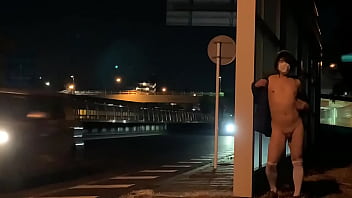 Preview 3 of Lost Anal Virginity - 女装子まゆちゃんが深夜の国道の防音壁の脇で服を脱いではだかになって露出プレイを楽しんでいるその横を車が通り過ぎていく