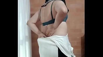Preview 3 of Www Kamapechsi Com - Fantasias de crossdresser: Liseth convertida en una sexy secretaria