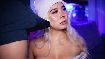 Preview 4 of Actor Hd Prons - Horny blonde plays with her boyfriend&#039_s cock through his boxers