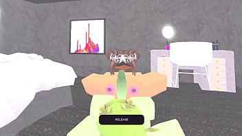 Preview 2 of Egalish Xnxxncon - Petite Roblox Slut Gets Pounded