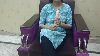 Preview 2 of Sann Steep Mummy - naughty devar flirts with the hot bhabhi that bhabhi cum out after blowjob