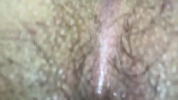 Preview 1 of Eat Mistress Vomit - Chupando cuzinho do h&eacute_tero
