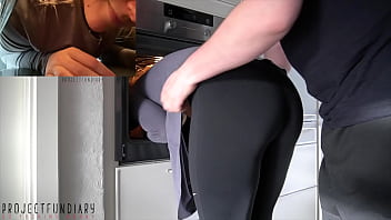 Preview 1 of Seachindian Animated Sex - hardworking helpless housewife stuck in the oven - fuck the maid,  projectsexdiary